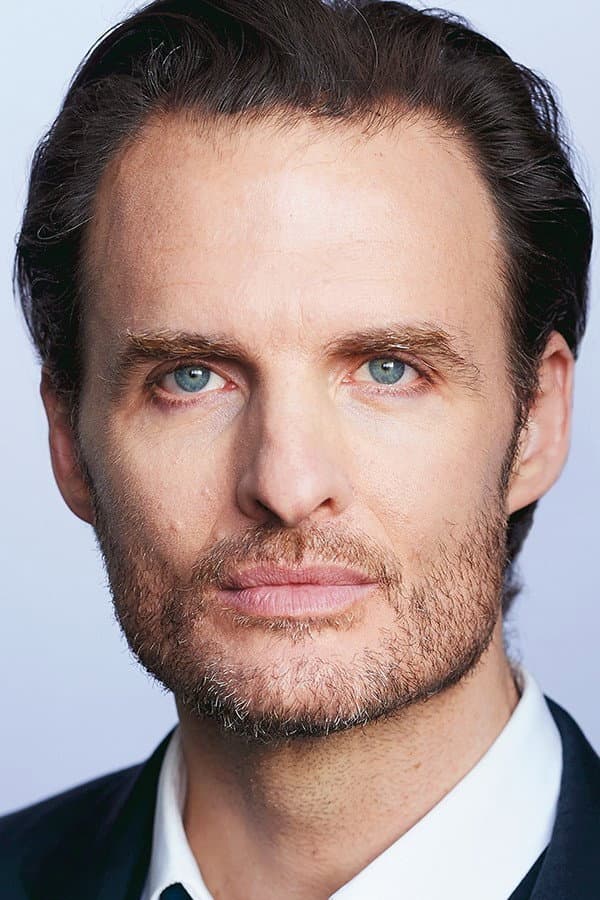 Greg Bryk profile Greg Bryk profile