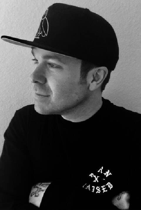 Joey Simmrin profile Joey Simmrin profile
