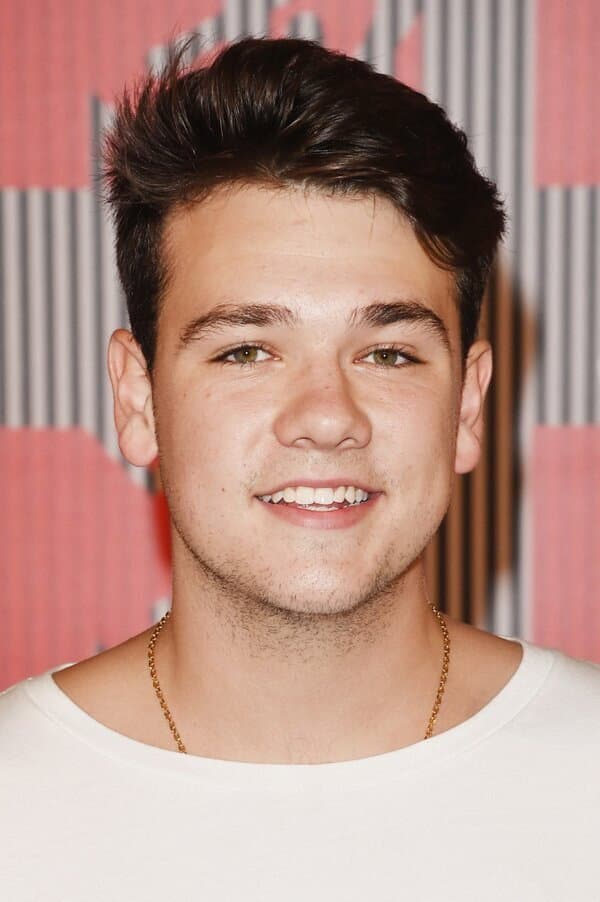 Jake Foushee profile Jake Foushee profile