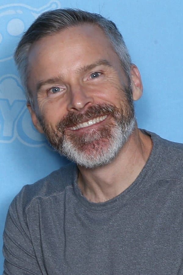 Roger Craig Smith profile