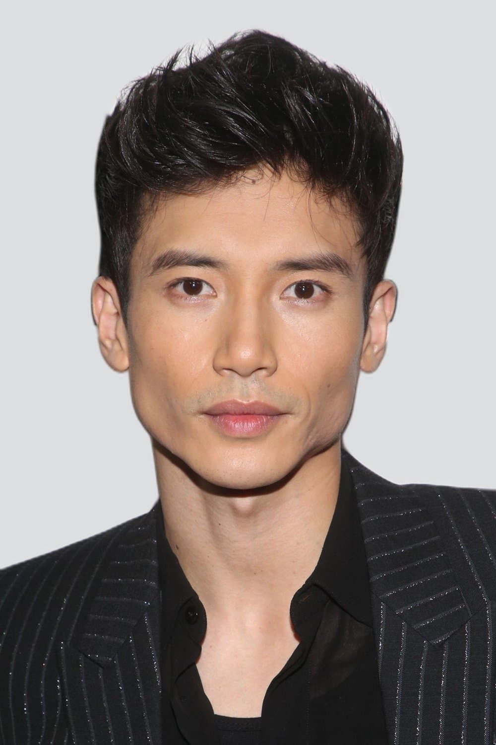 Manny Jacinto profile