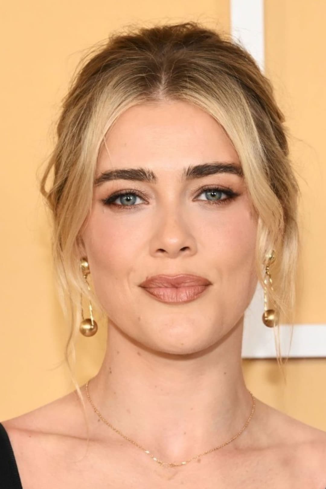 Melissa Roxburgh profile Melissa Roxburgh profile