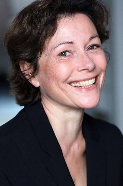 Christina Crevillén profile Christina Crevillén profile