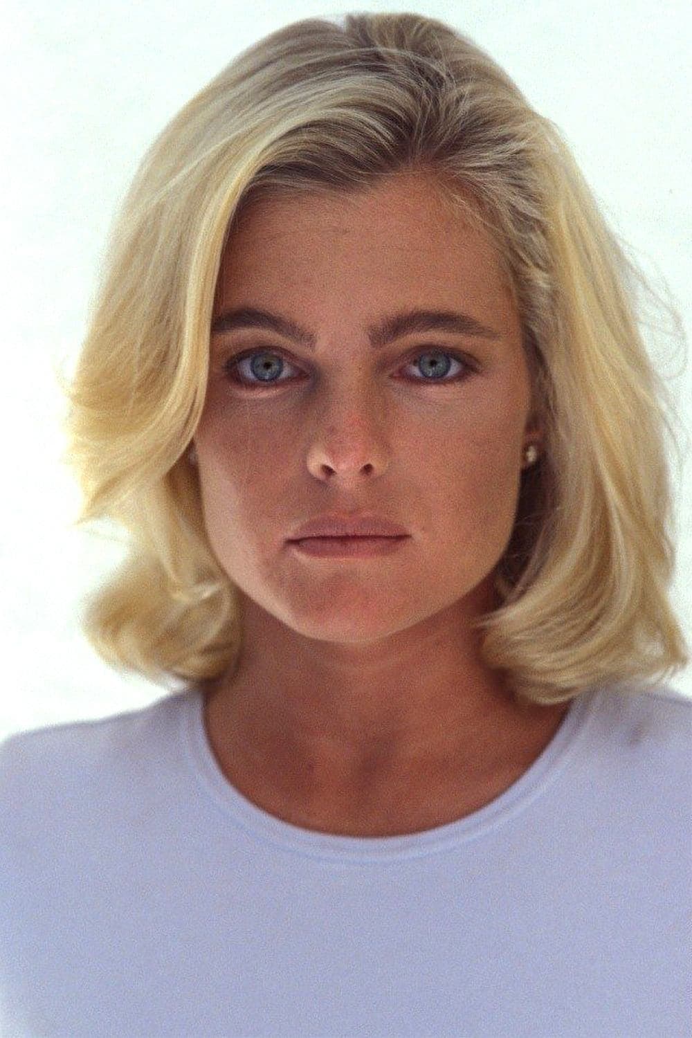 Erika Eleniak profile Erika Eleniak profile