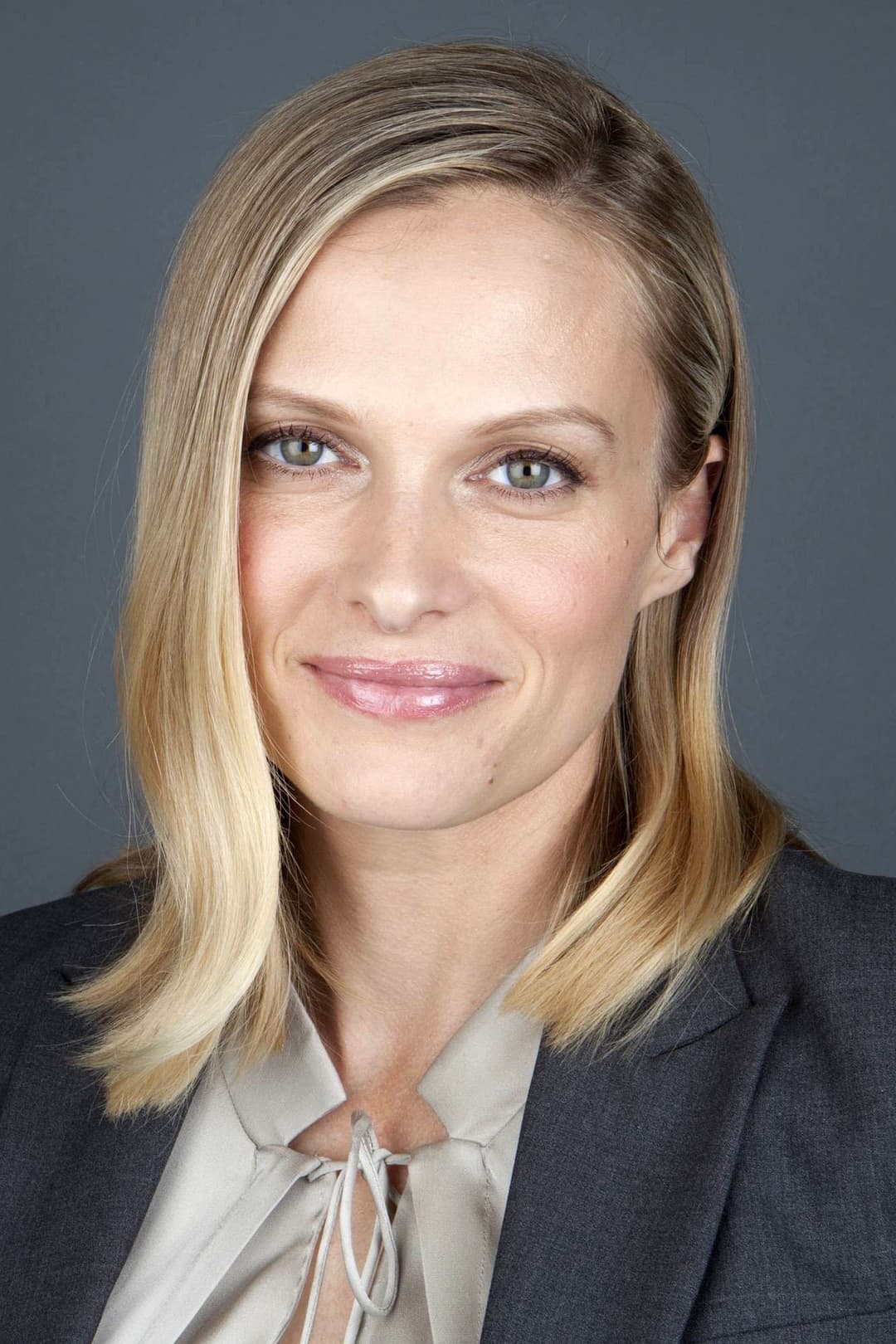 Vinessa Shaw profile Vinessa Shaw profile