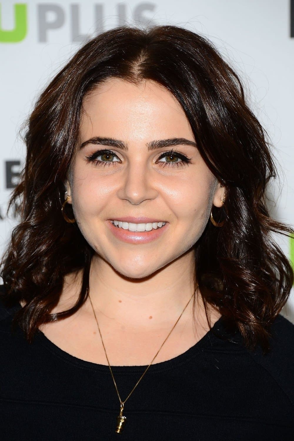 Mae Whitman profile
