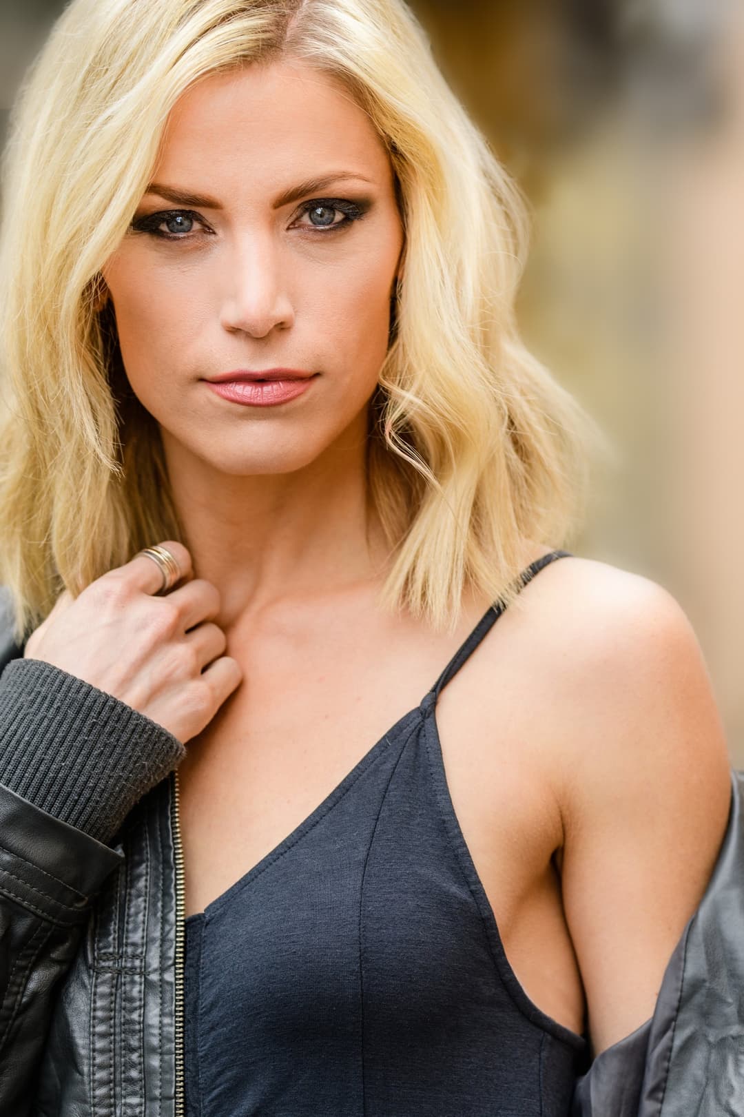 Renny Grames profile Renny Grames profile