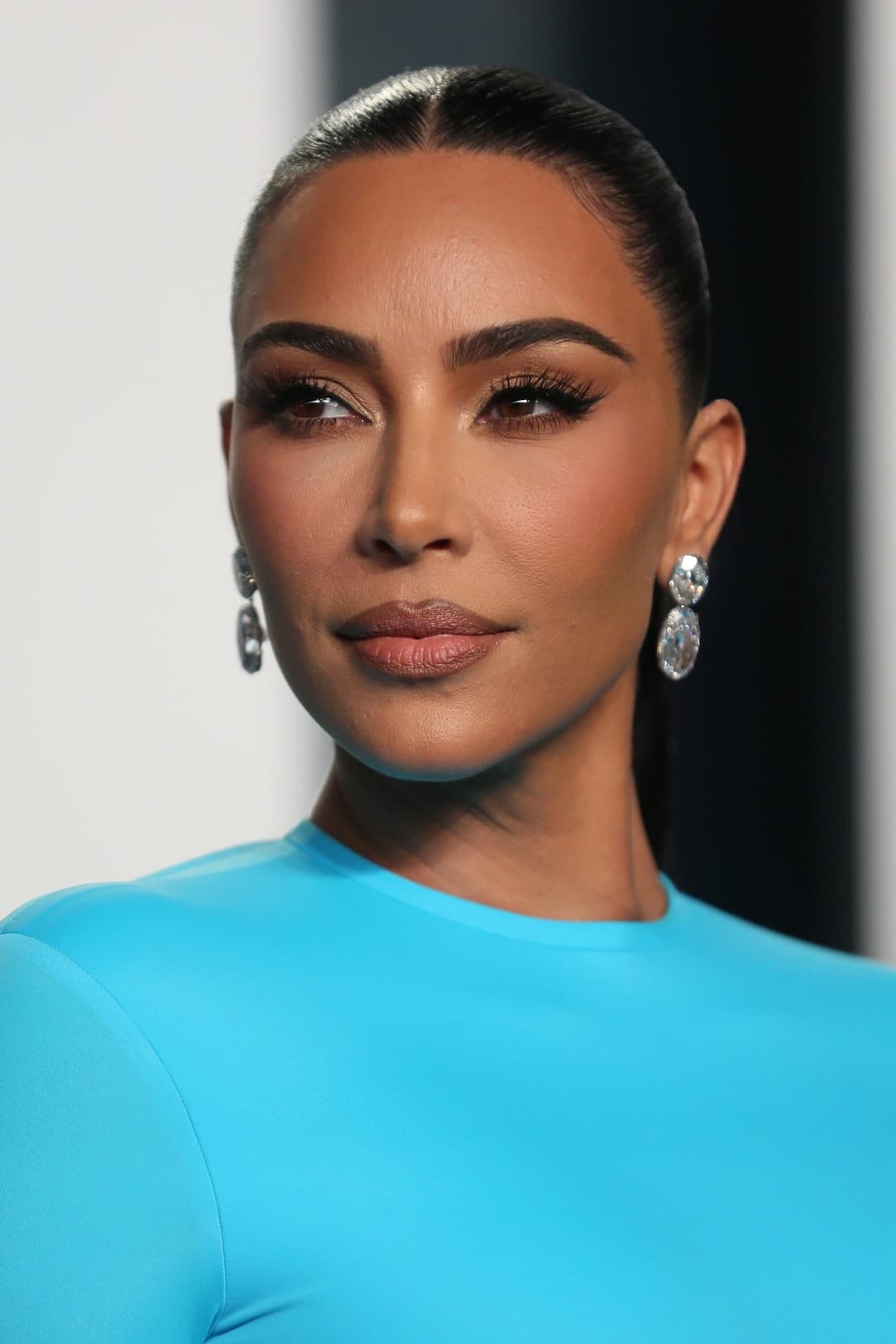 Kim Kardashian profile Kim Kardashian profile
