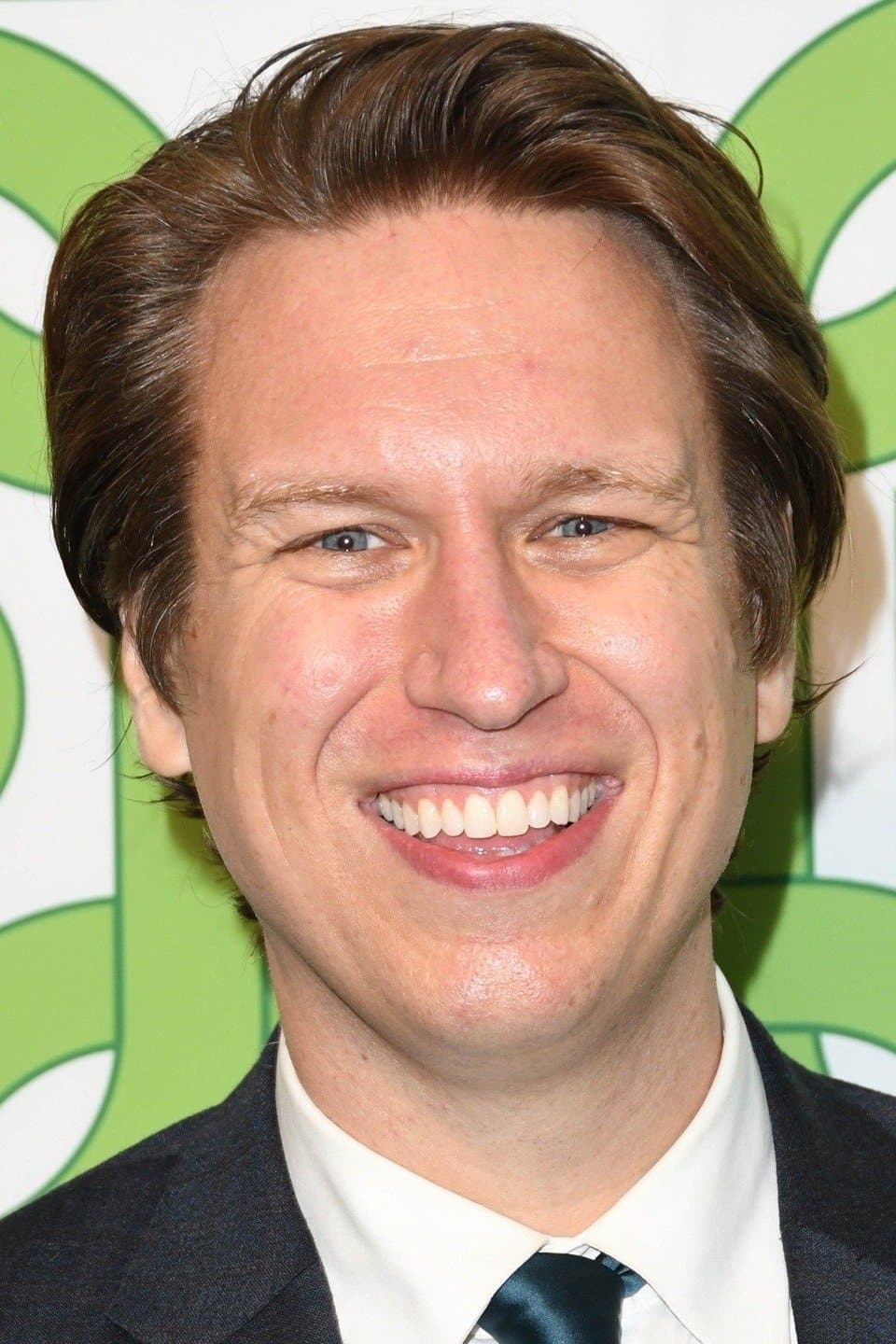 Pete Holmes profile Pete Holmes profile