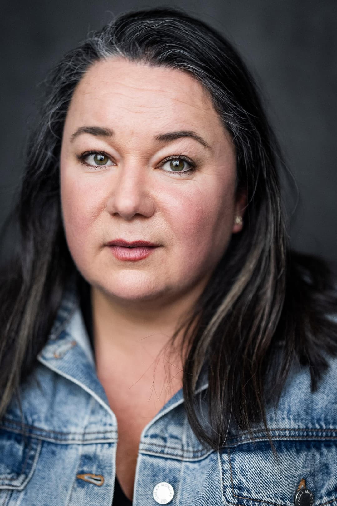 Shelley Longworth profile Shelley Longworth profile