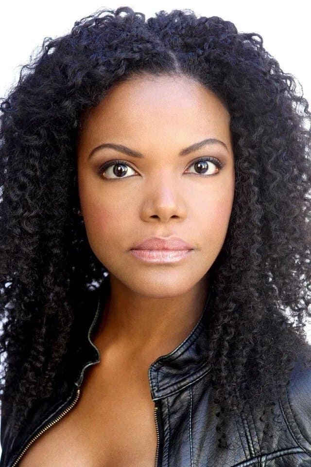 Nadege August profile Nadege August profile