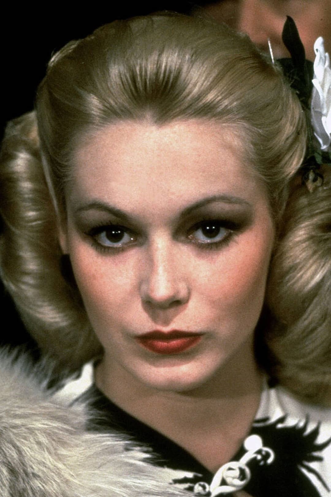 Cathy Moriarty profile Cathy Moriarty profile