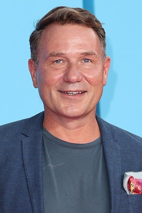 Richard Arnold profile Richard Arnold profile