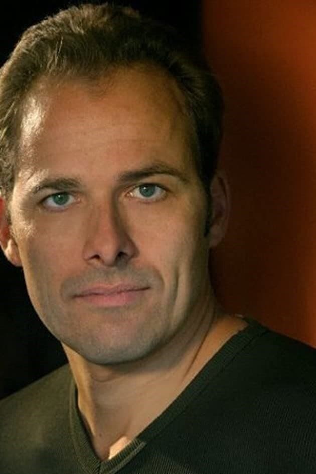 Alexander von Roon profile Alexander von Roon profile