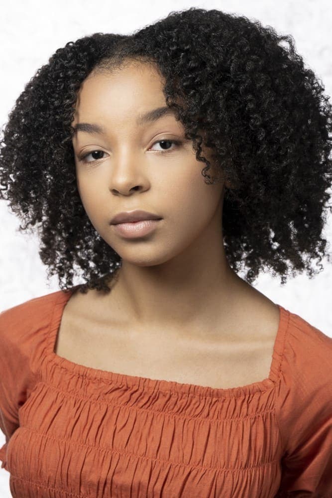 Lindsey Blackwell profile Lindsey Blackwell profile