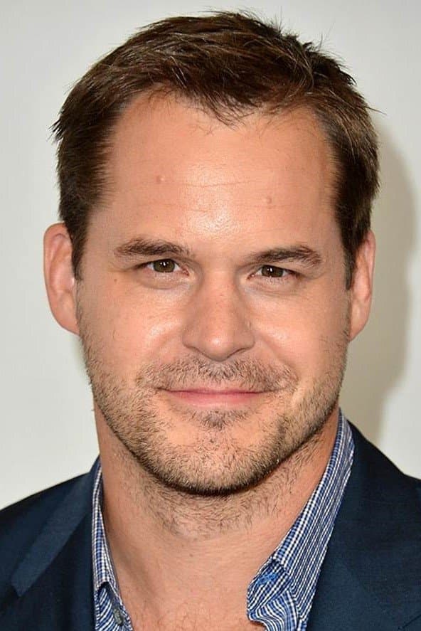 Kyle Bornheimer profile Kyle Bornheimer profile