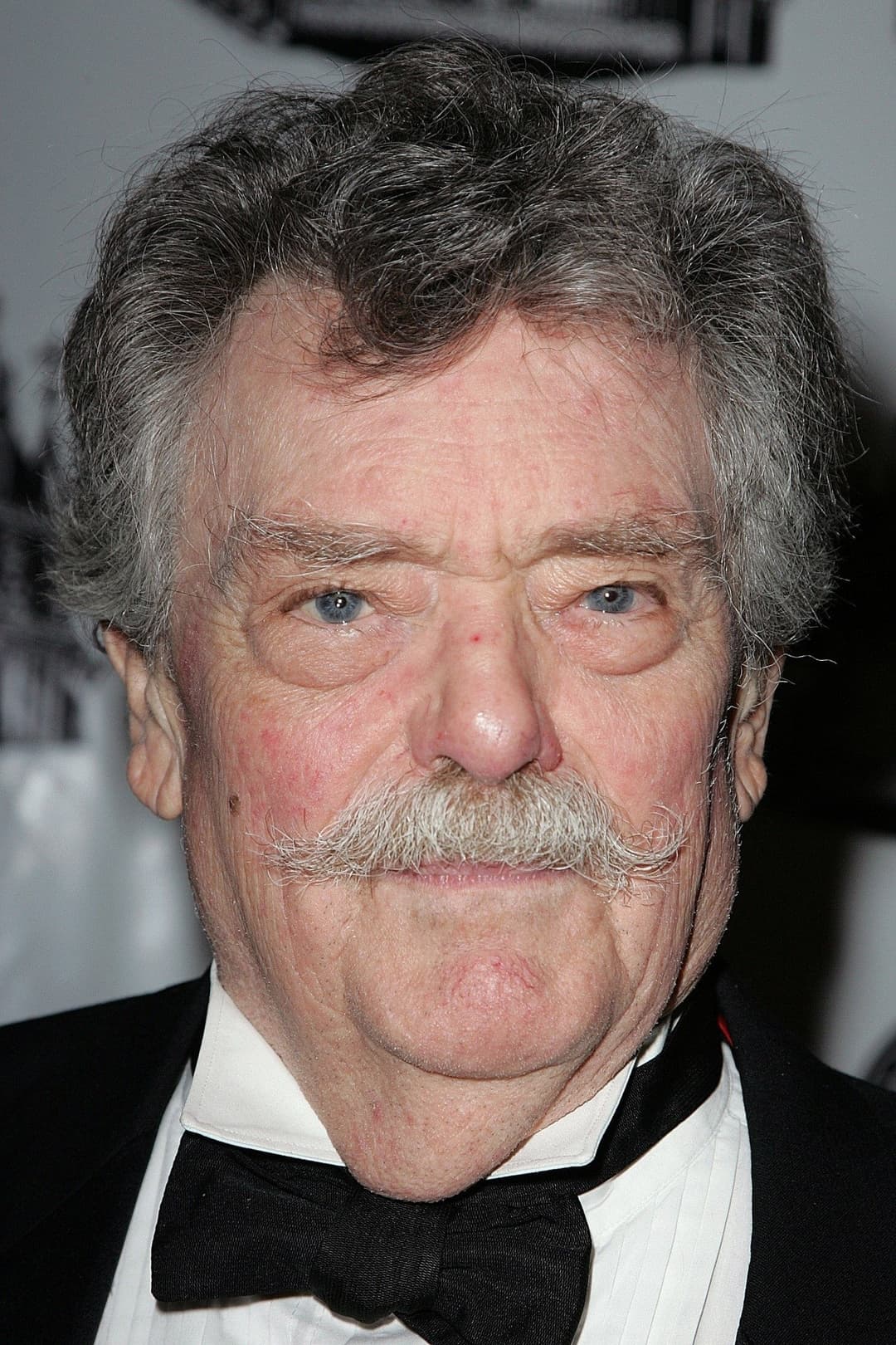 Bernard Fox profile Bernard Fox profile