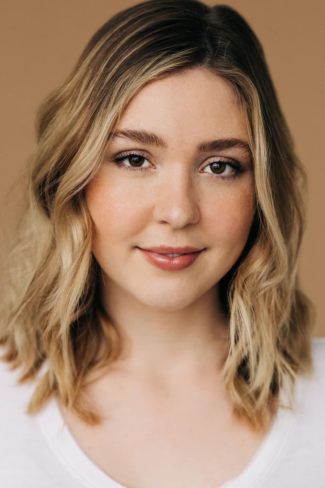 Cozi Zuehlsdorff profile Cozi Zuehlsdorff profile
