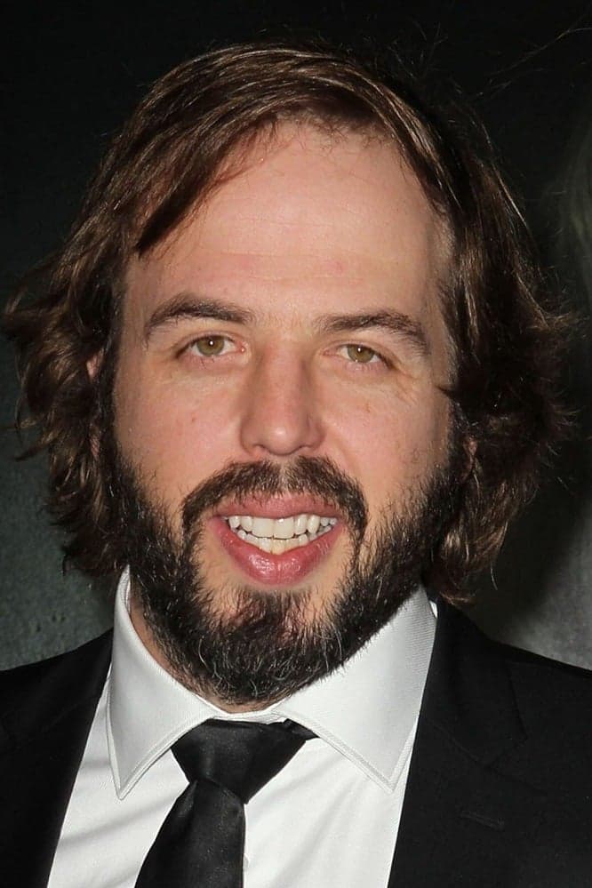 Angus Sampson profile Angus Sampson profile