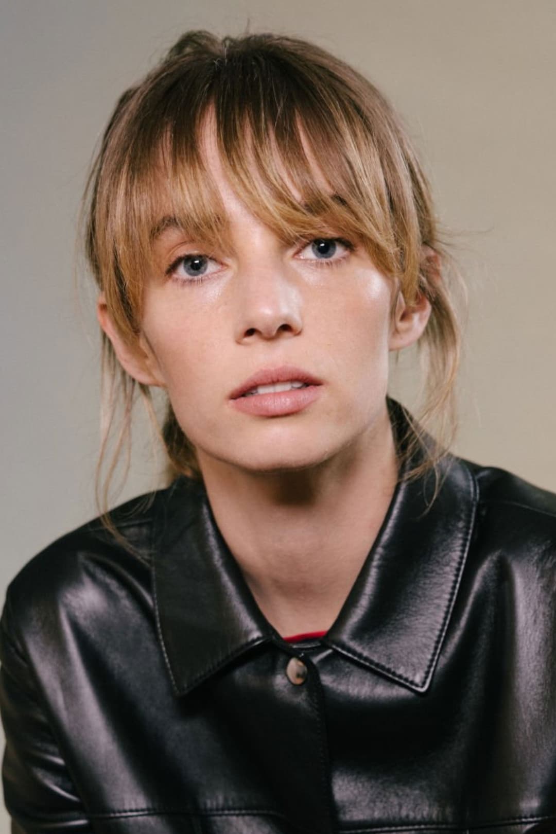 Maya Hawke profile Maya Hawke profile