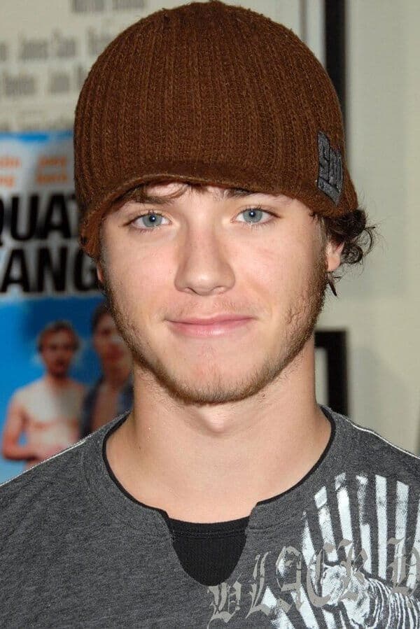 Jeremy Sumpter profile Jeremy Sumpter profile