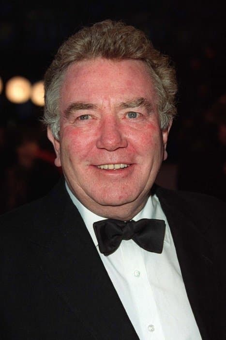 Albert Finney profile Albert Finney profile