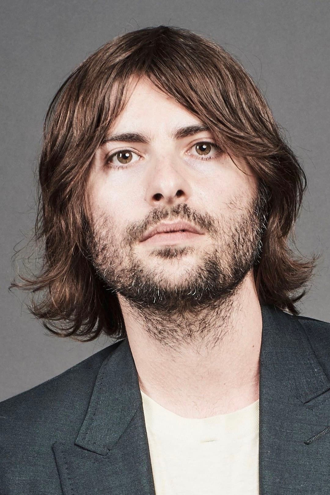 Robert Schwartzman profile Robert Schwartzman profile