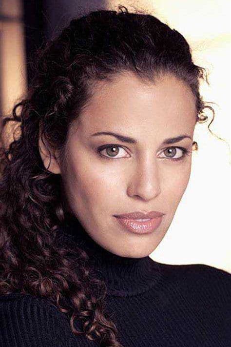Athena Karkanis profile Athena Karkanis profile