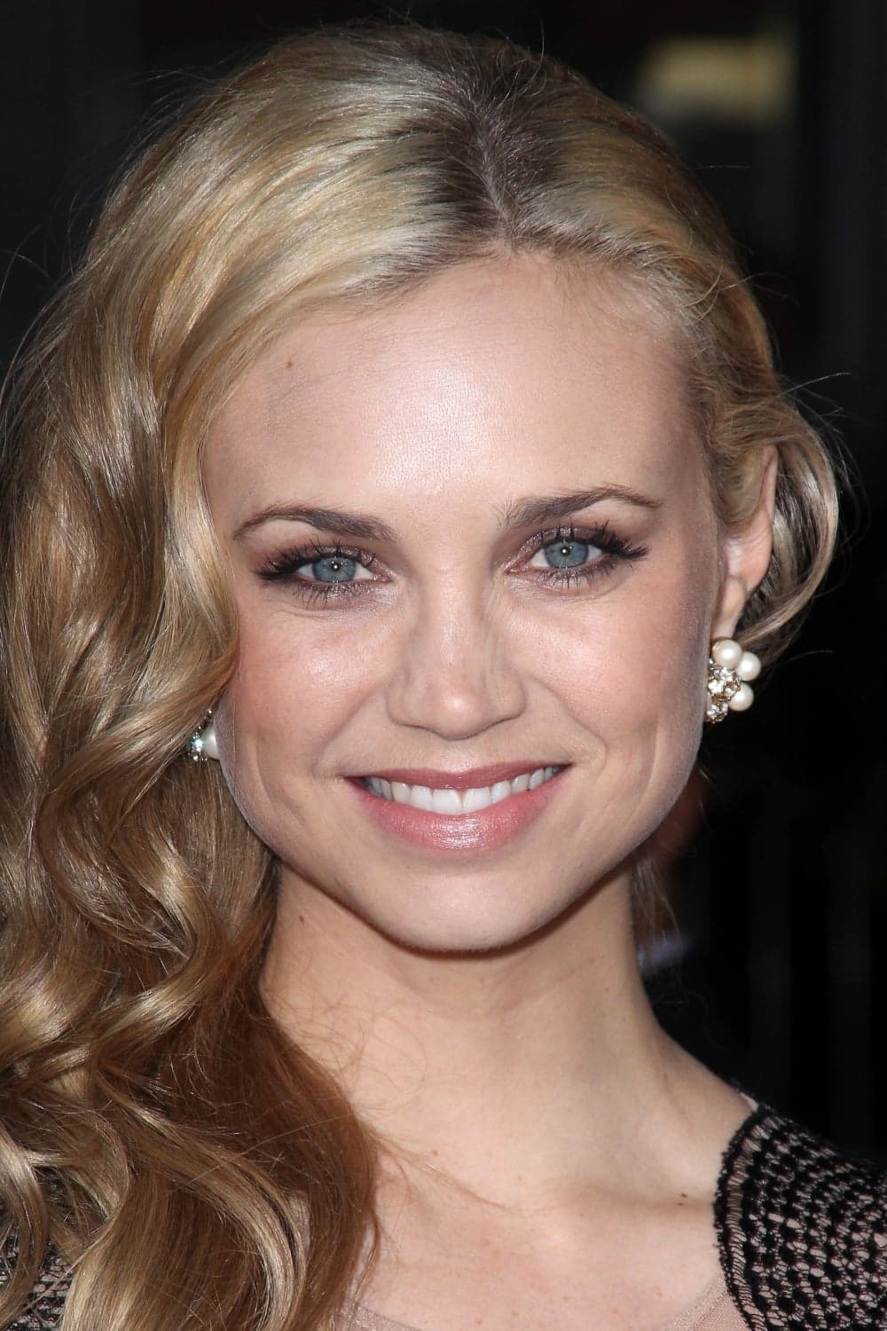 Fiona Gubelmann profile Fiona Gubelmann profile