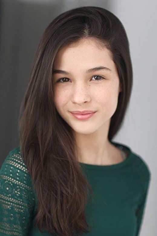 Eliza Faria profile Eliza Faria profile
