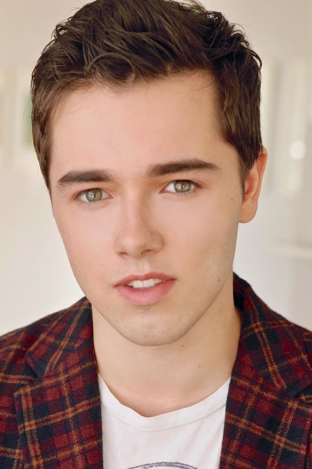 Alex Ferris profile Alex Ferris profile