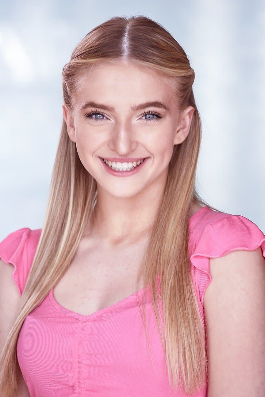 Lilly Bartlam profile Lilly Bartlam profile