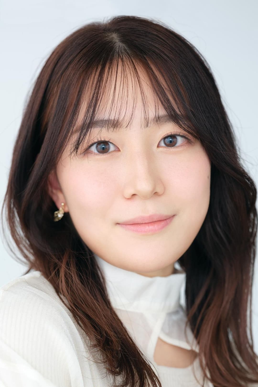 Rika Hayashi profile Rika Hayashi profile