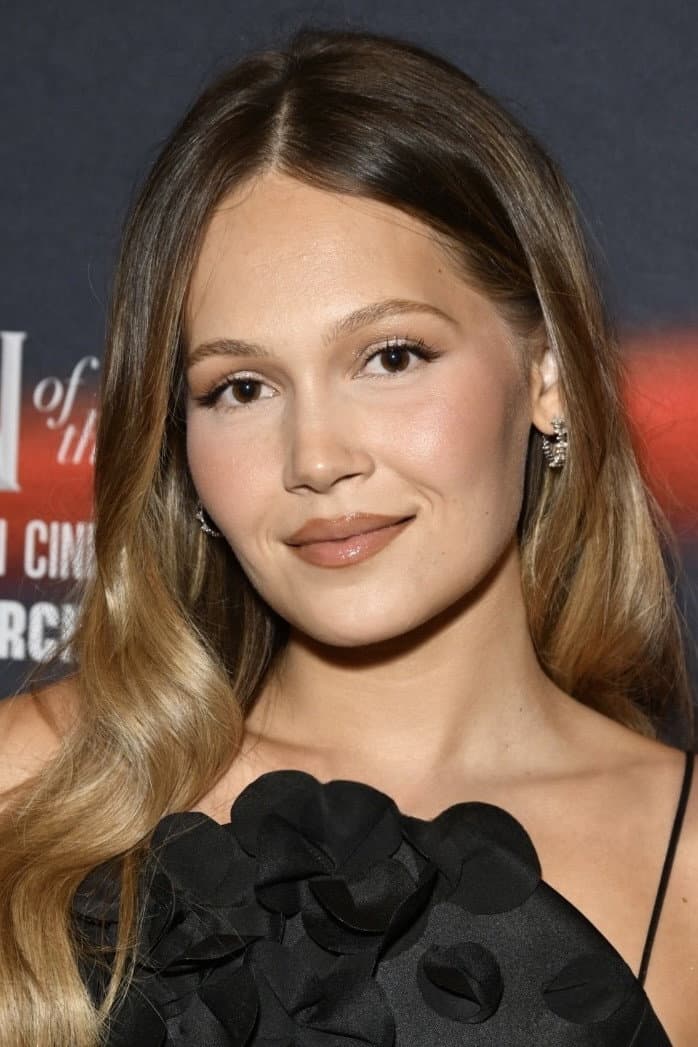 Kelli Berglund profile Kelli Berglund profile