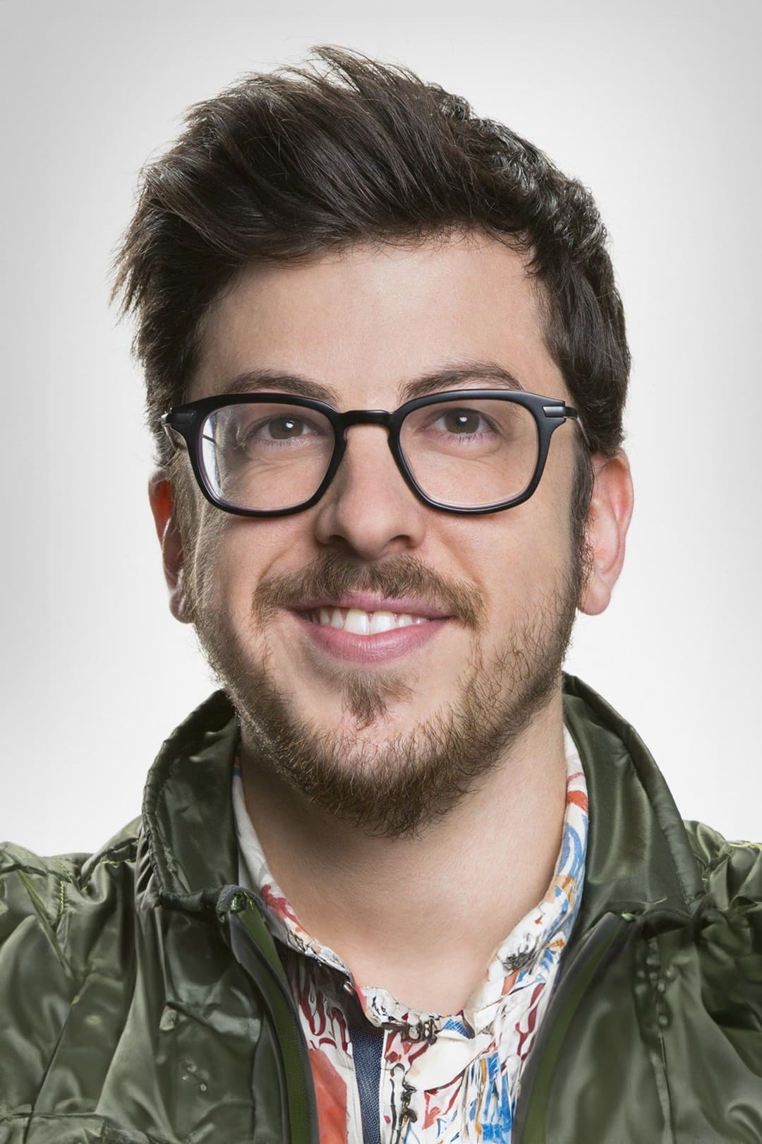 Christopher Mintz-Plasse profile Christopher Mintz-Plasse profile