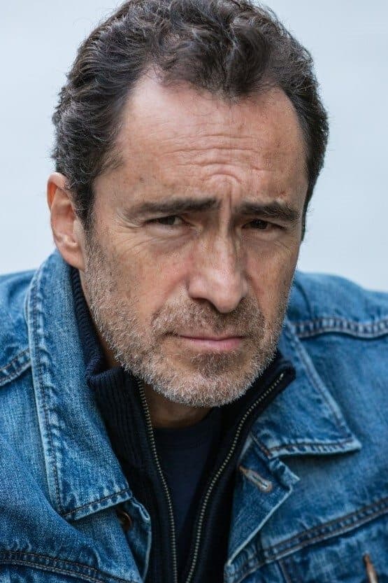 Demián Bichir profile Demián Bichir profile