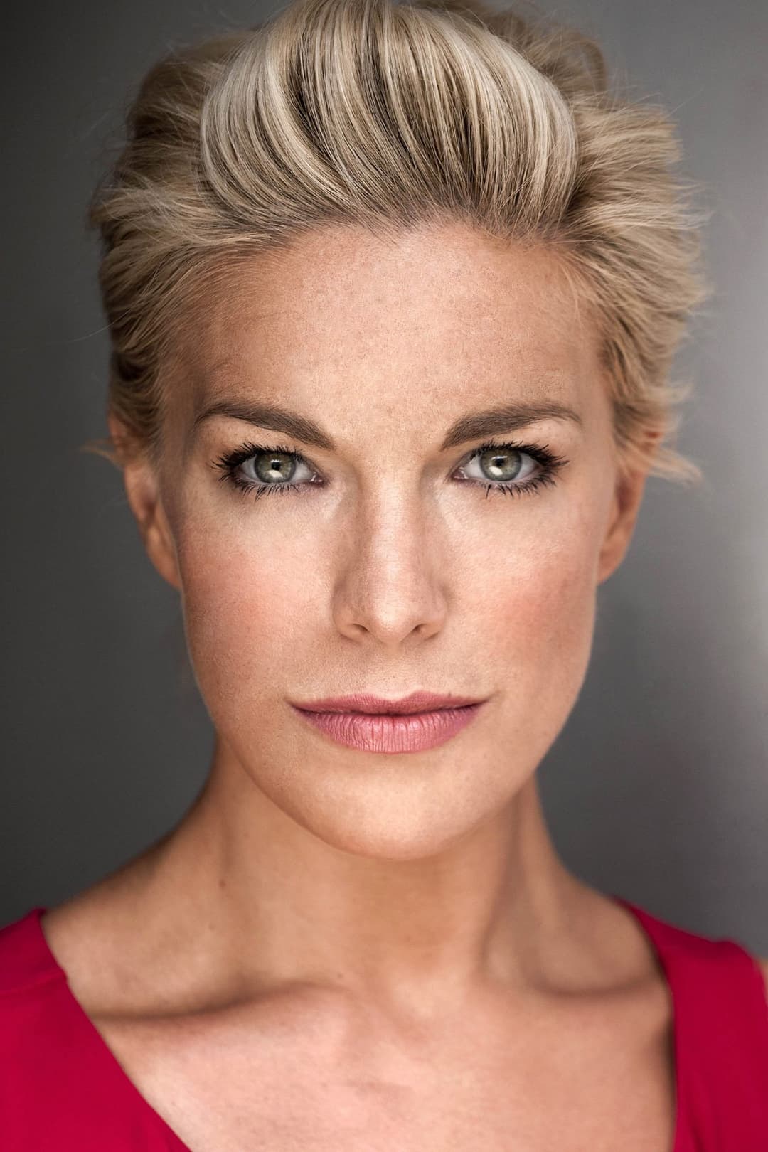 Hannah Waddingham profile Hannah Waddingham profile