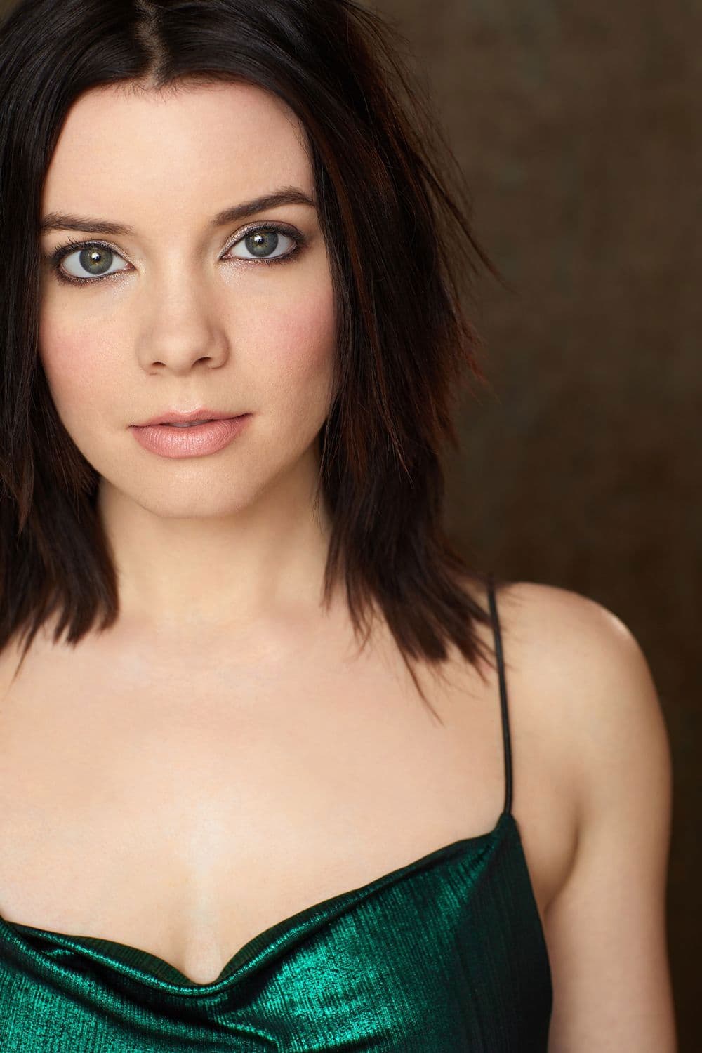 Cherami Leigh profile Cherami Leigh profile