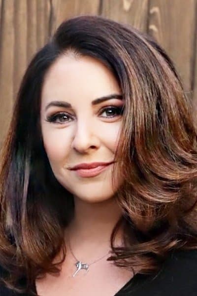 Michelle Ruff profile Michelle Ruff profile