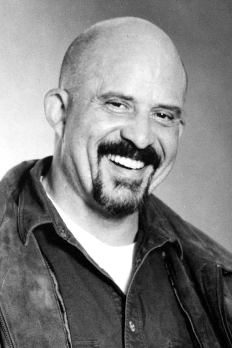 Tom Towles profile Tom Towles profile