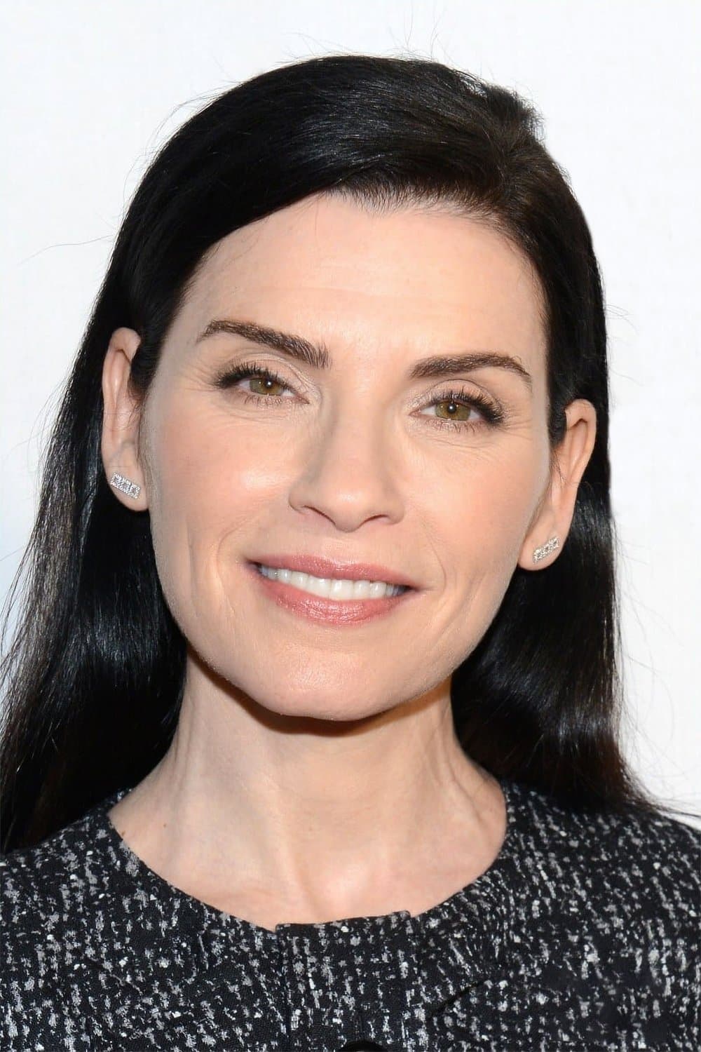 Julianna Margulies profile Julianna Margulies profile
