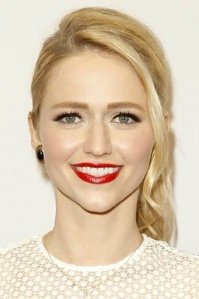 Johanna Braddy profile Johanna Braddy profile