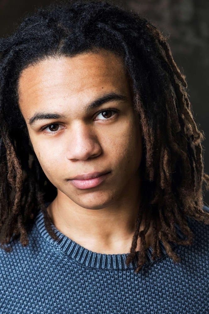 Kamil Ellis profile Kamil Ellis profile