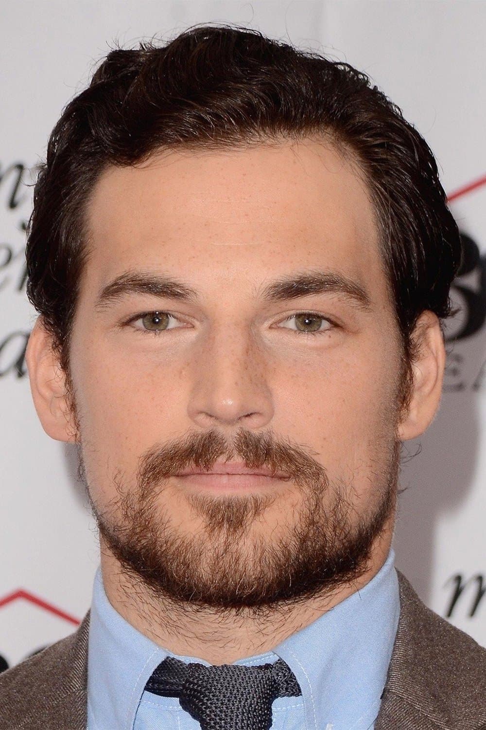 Giacomo Gianniotti profile Giacomo Gianniotti profile