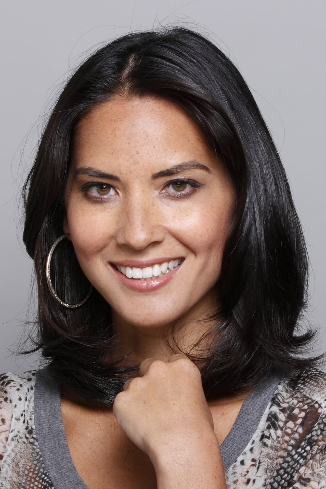 Olivia Munn profile Olivia Munn profile