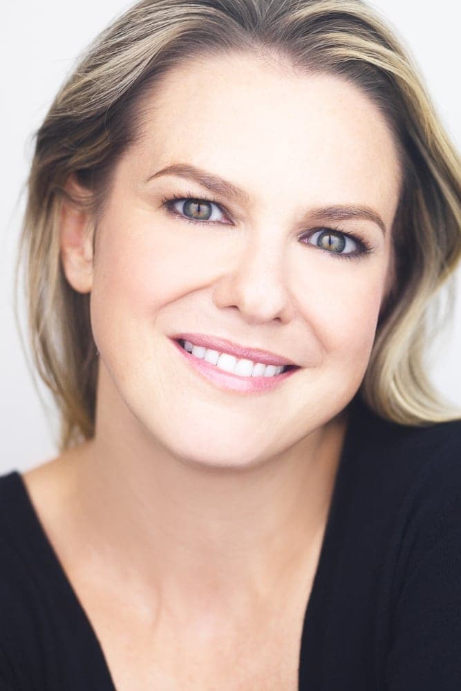 Larisa Oleynik profile Larisa Oleynik profile