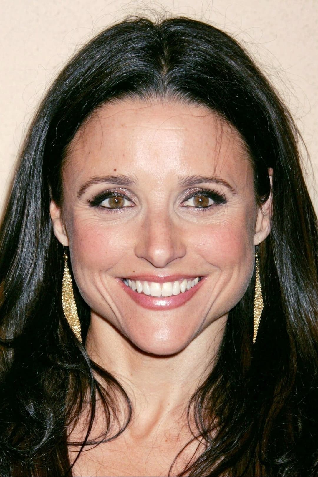 Julia Louis-Dreyfus profile Julia Louis-Dreyfus profile
