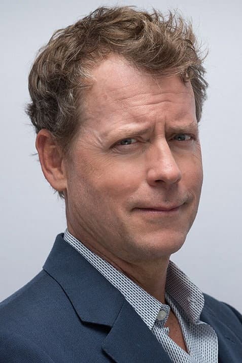 Greg Kinnear profile Greg Kinnear profile