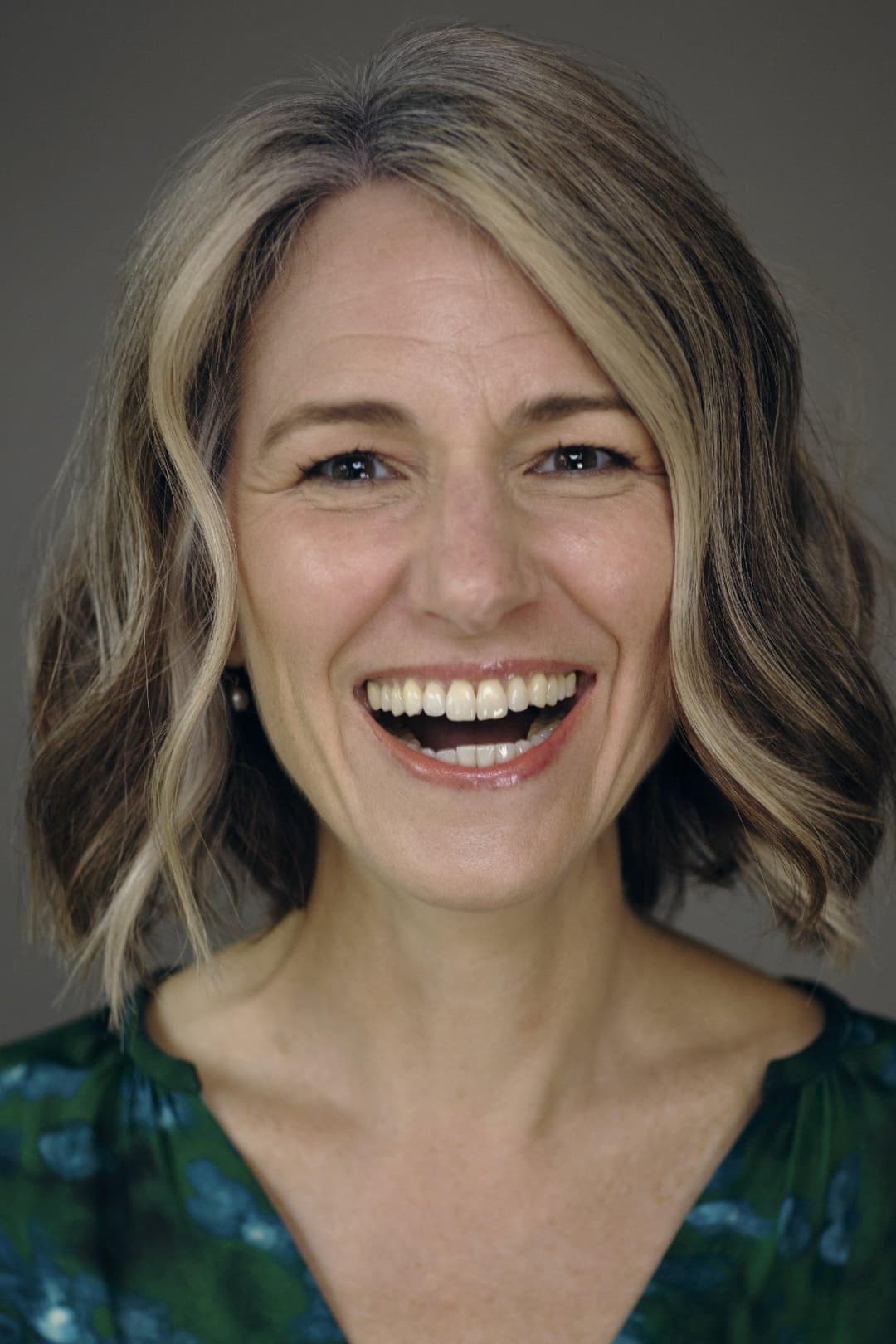 Jennifer Woodward profile Jennifer Woodward profile