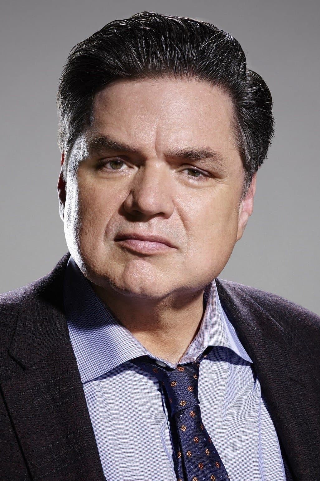 Oliver Platt profile Oliver Platt profile